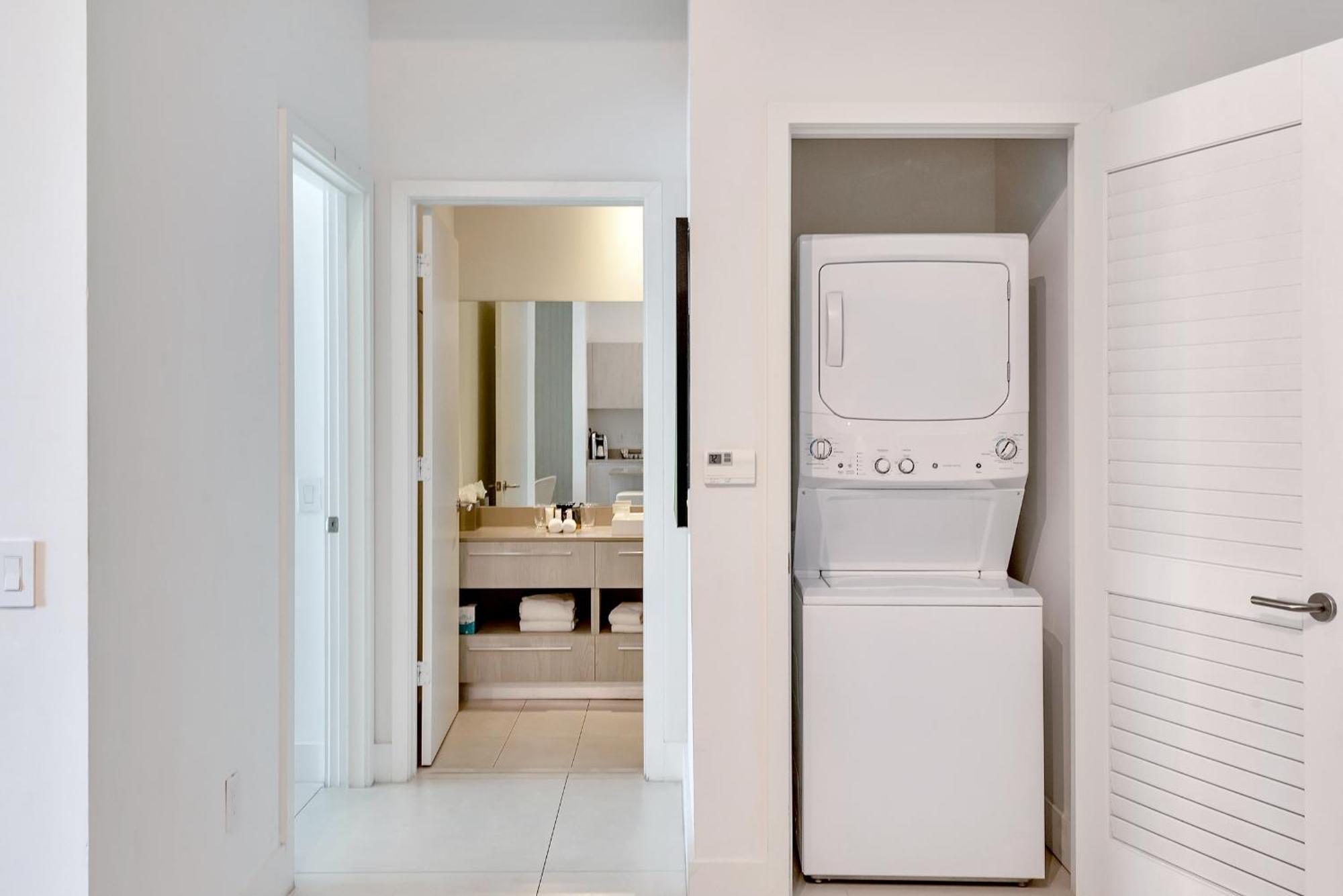 203-1Br/1Ba At The Beach Gem! Lux Amenities! Hollywood Zewnętrze zdjęcie
